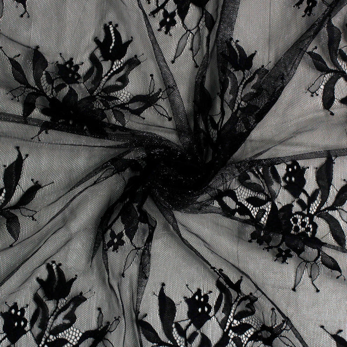 3 Meters Length & 60 Inches Width | Floral Scalloped Chantilly Lace Fabric