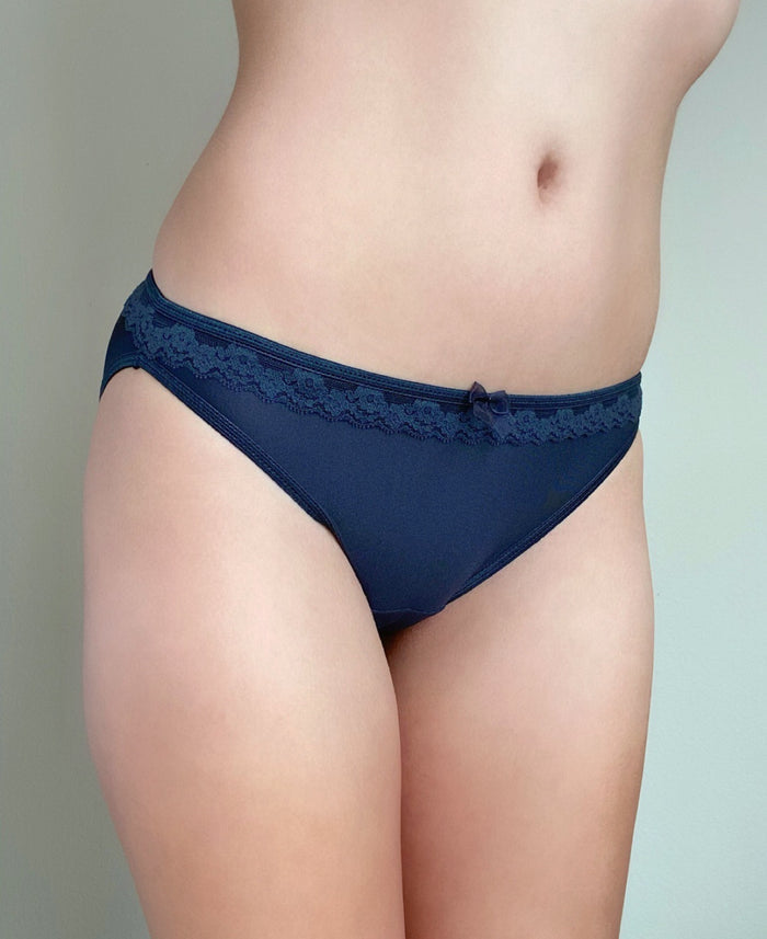 Cheeky mini panties with lace-trim leg openings, dark navy