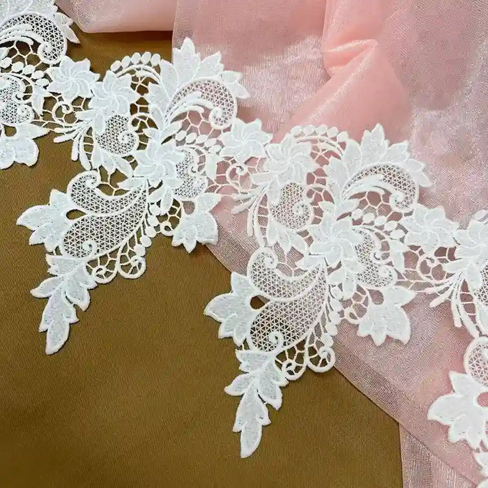 7.4 inch | Floral & Leafy Embroidered Lace Border | 2 Meter | K-2/727