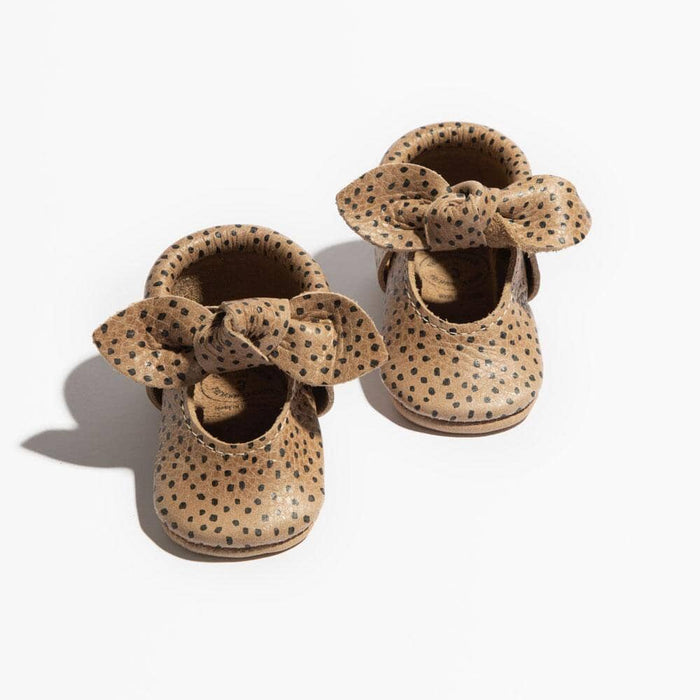 Almond Speckles Knotted Bow Baby Shoe - Babies in Bloom
