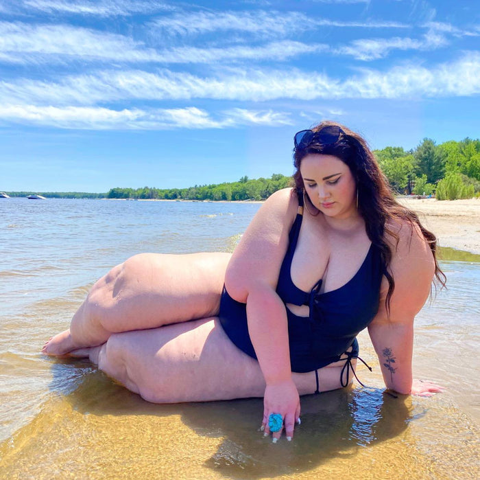 Babe with the Power Swimsuit - Snag