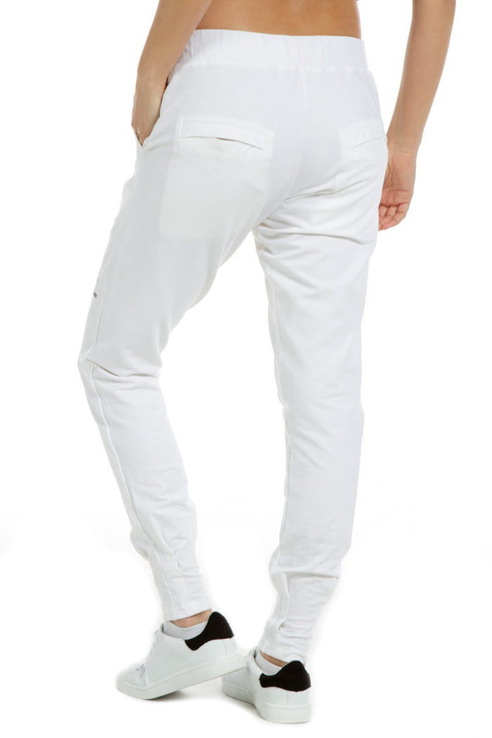 Begonia | Women's Flat Front Pant