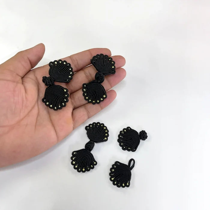 Bow Inspire Frog Closure Button