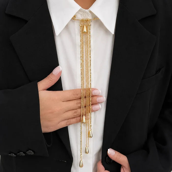Chain Tassel Brooch Pin
