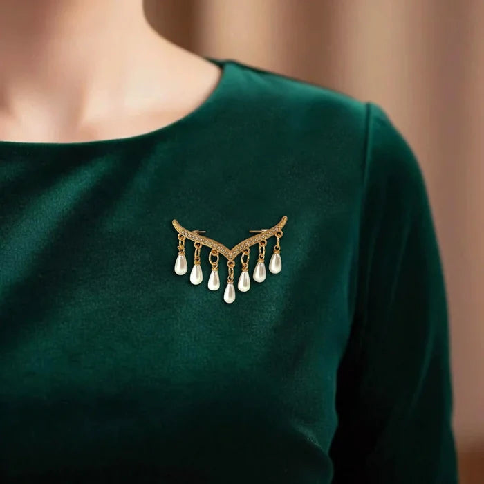Chevron Tassel Pearl Brooch Pin