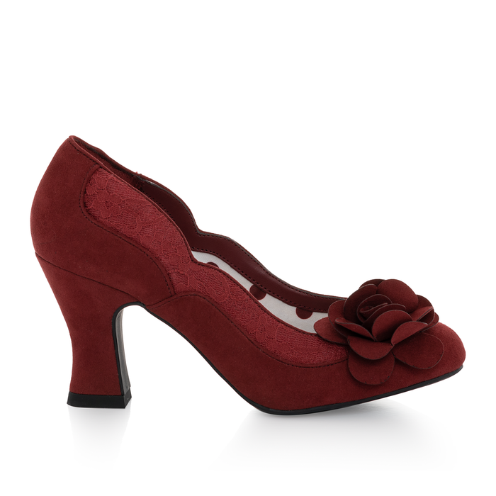 Chrissie and Matching Tirana Crimson