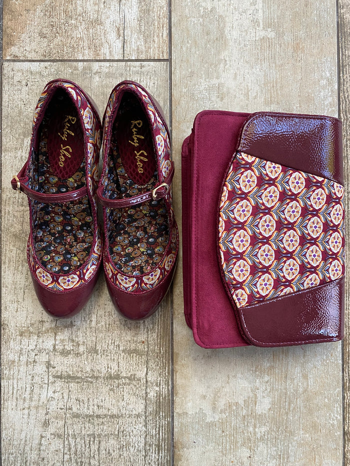 Clara (Burgundy)