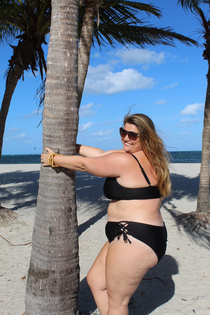 Classic Black Scoop Bikini Top