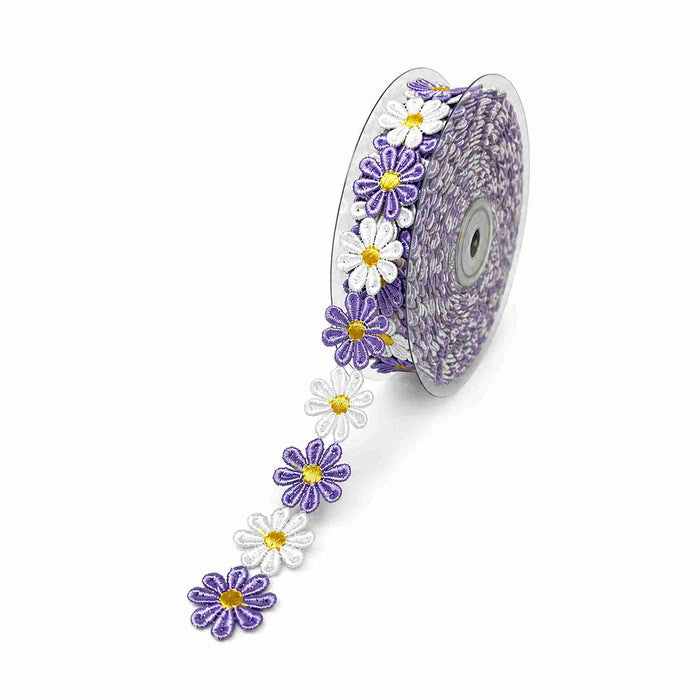 Daisy Chain Embroidery Trim