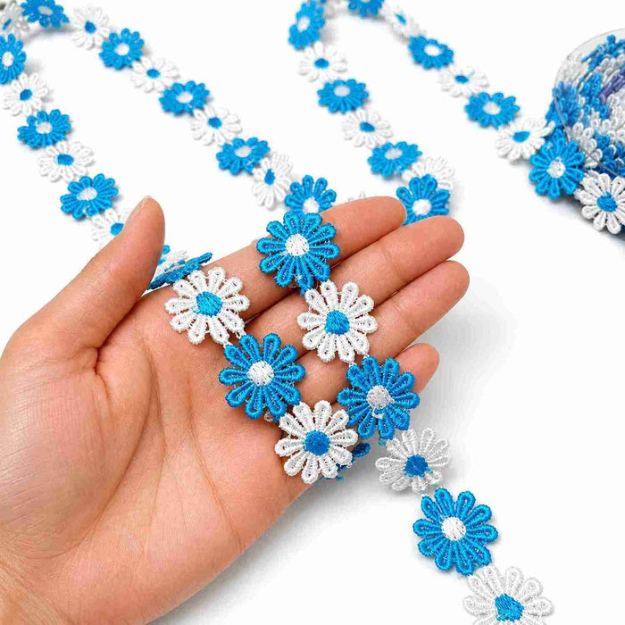 Daisy Chain Embroidery Trim