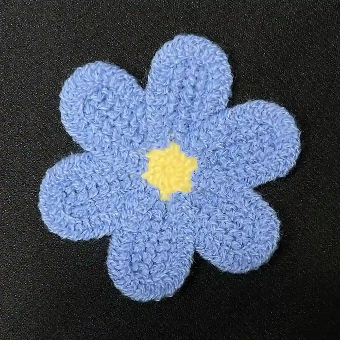 Daisy Flower Crochet Patch | 4 Pieces