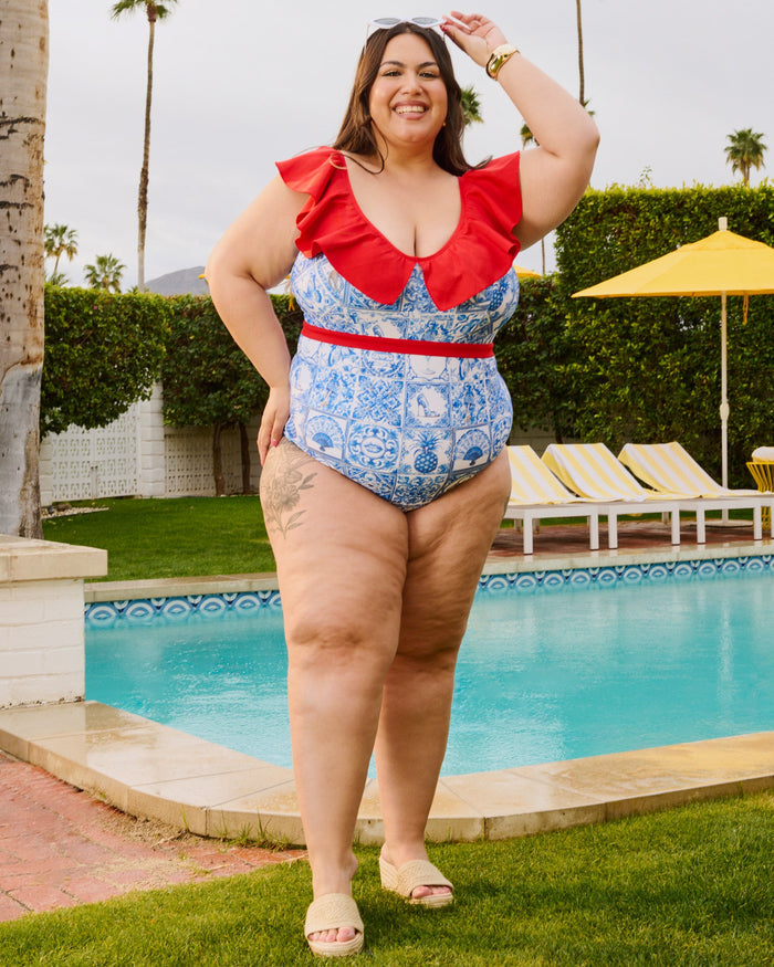 Itzel - Size F