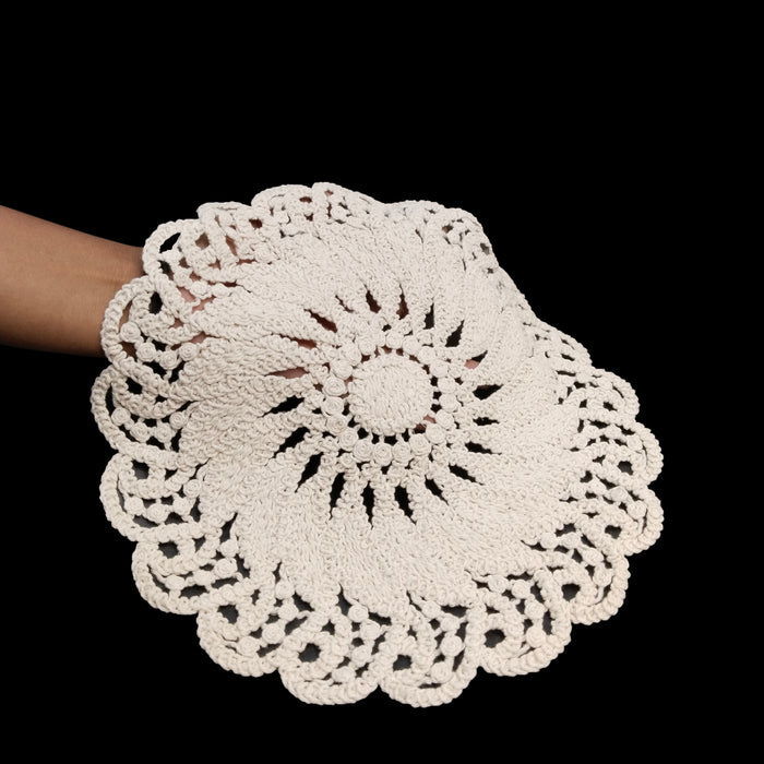 Elegant Floral Crochet Cotton Sew Patch