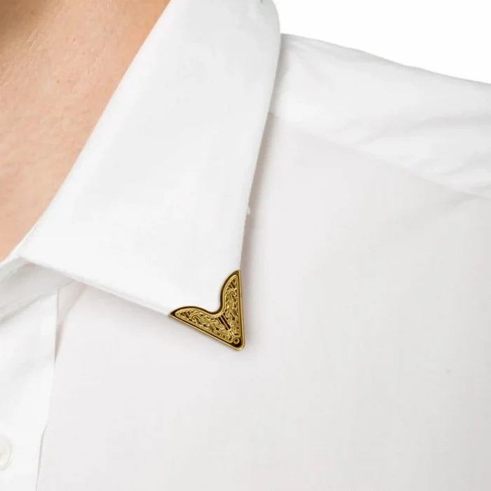 Engraved Western Filigree Collar Tip