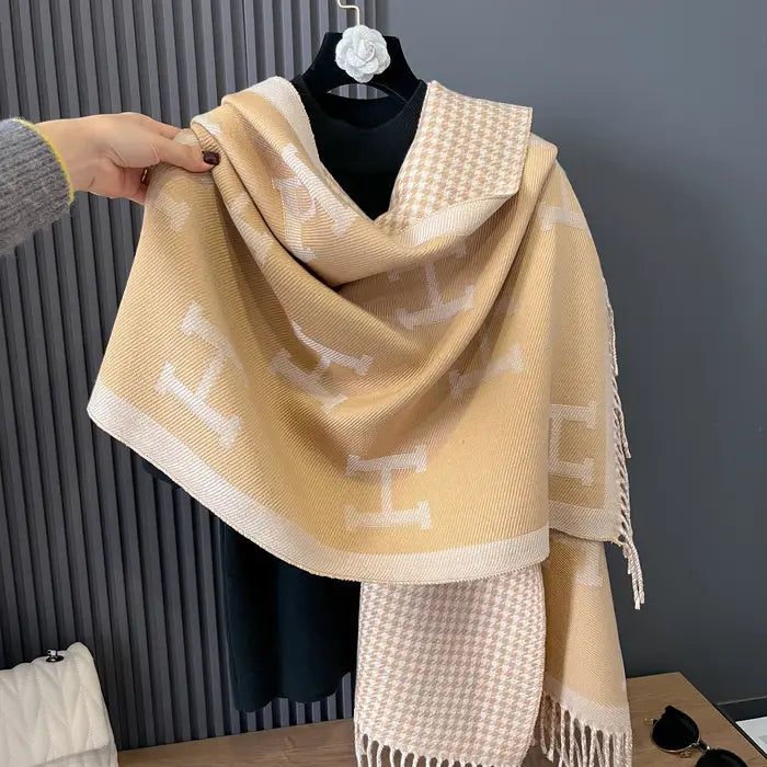 Equestrian Reversible Wrap