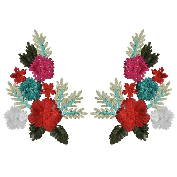 Fabric floral embroidered patch.