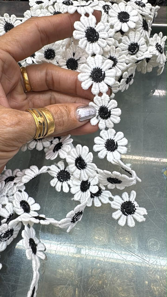 Floral Black & White Lace | 4 Meters