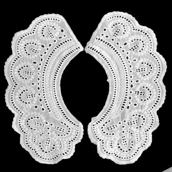 Intricate Floral Guipure Peter Pan collar crafted in open lace design with smooth rounded neckline finish