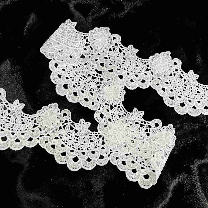 Floral Scalloped Border Cutwork Lace | SKU-k-2/642