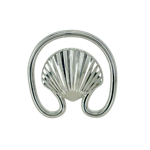 Ani Accessories Clam Seashell Silver  Metal Buckle  Zooming image in the white background.