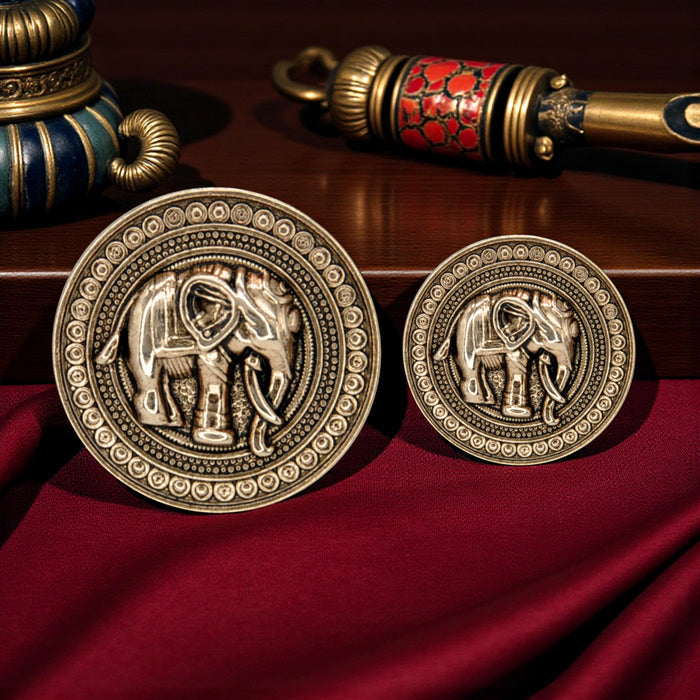 Good Luck Elephant Motif Antique Gold Metal Button | 23mm(36L) & 18mm(28L)