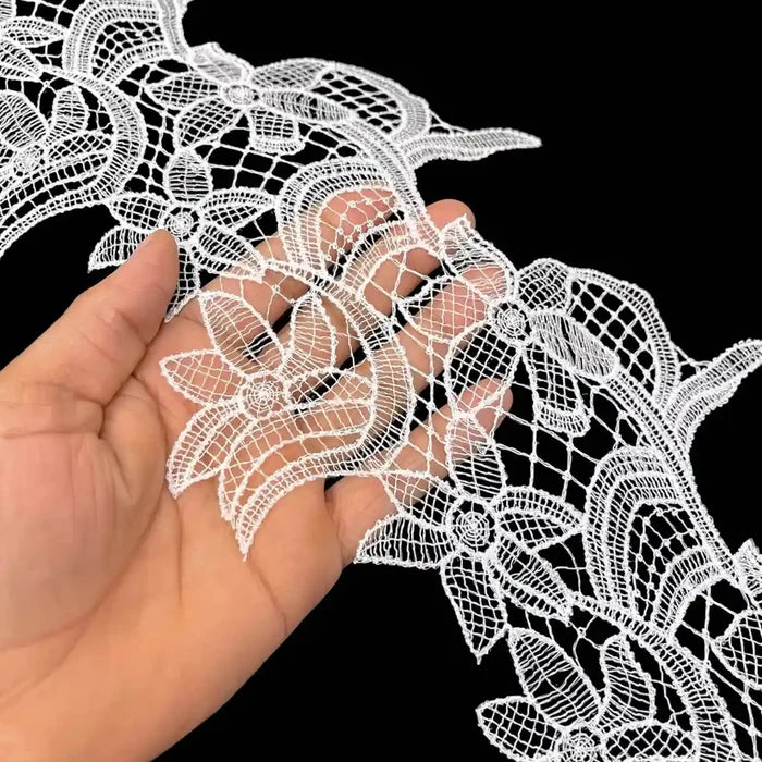 Graceful Leaf & Floral Lace | Width 17.7cm (7 inches) 177mm | SKU-FML-39