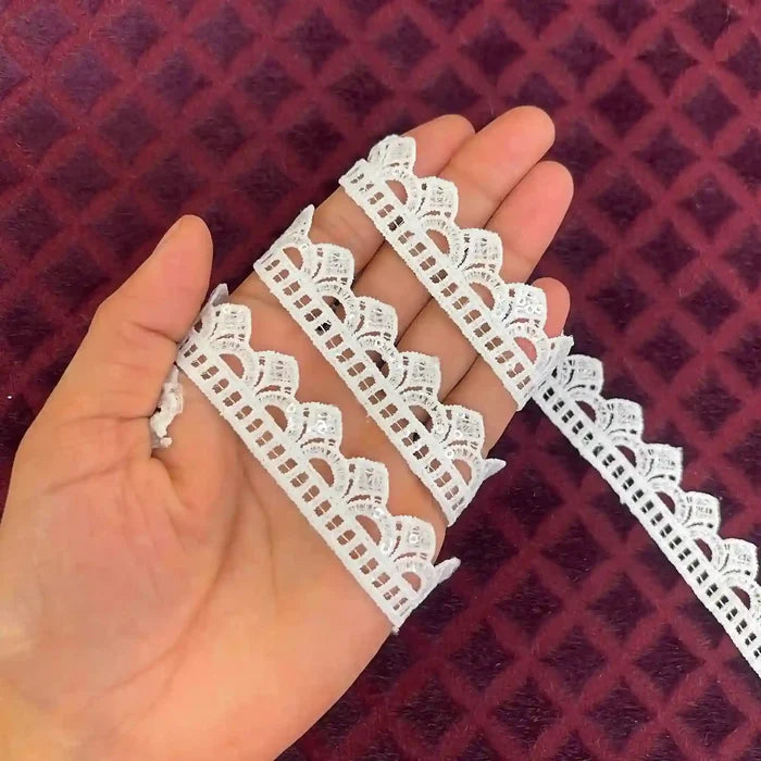 Gridwork Scallop Lace trim | 2 meter