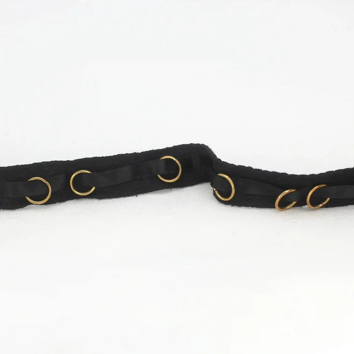 Grommet Chain Trim