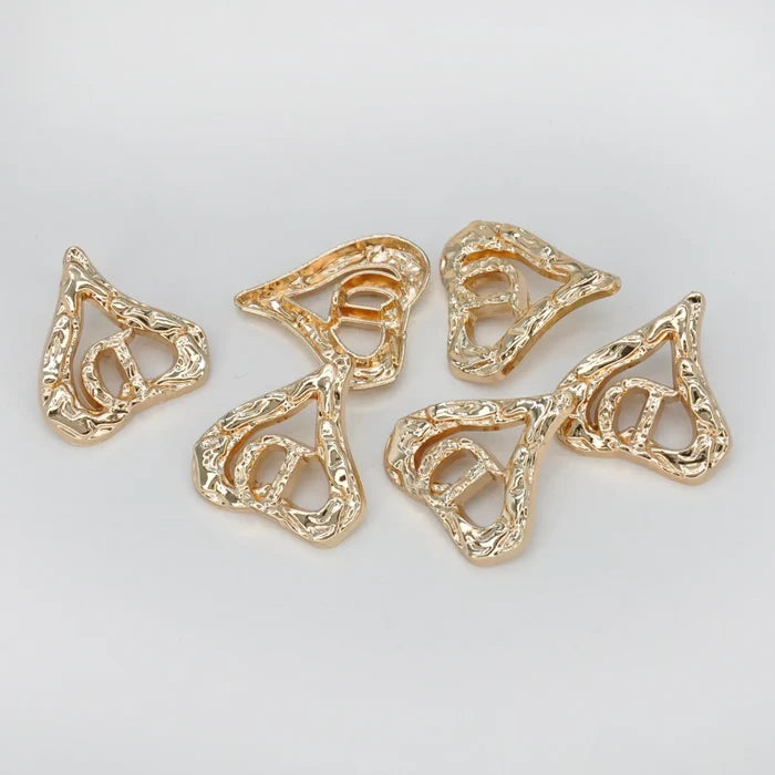 Heart Shaped Golden Metal Buttons | 28mm(44L)