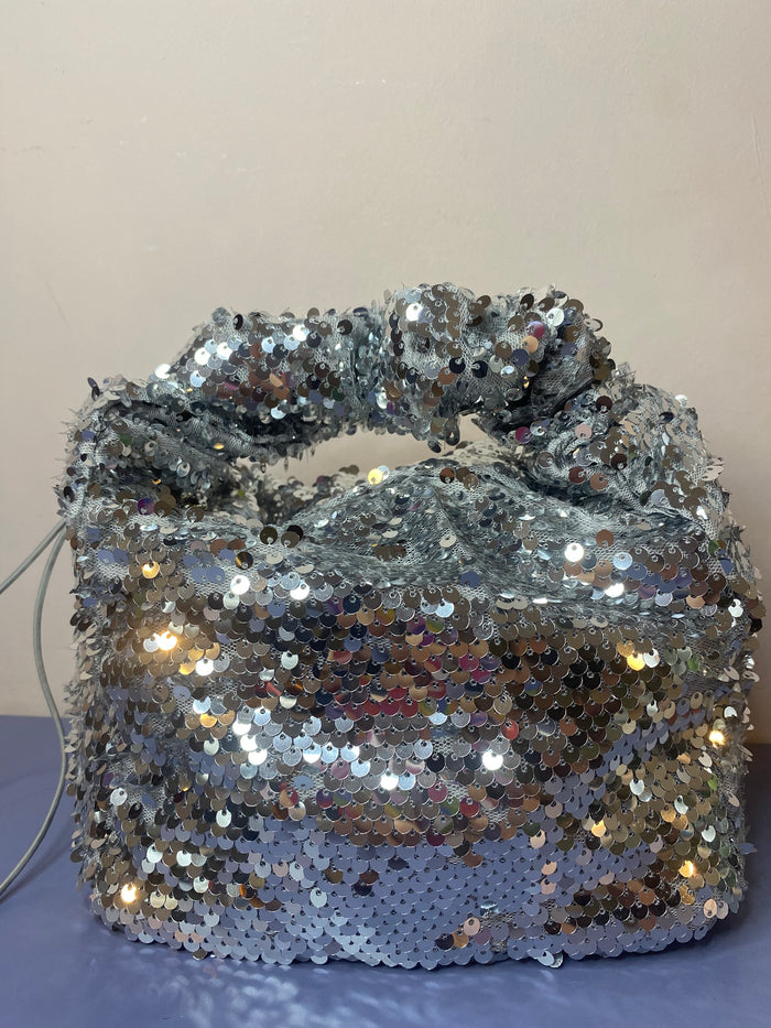Hollywood (Silver Sequins)