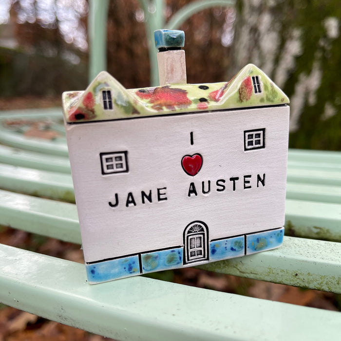 "I  ❤️ Jane Austen" Ceramic House - Exclusive