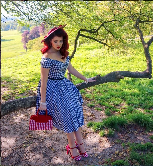 Jeraldine (Red Gingham)