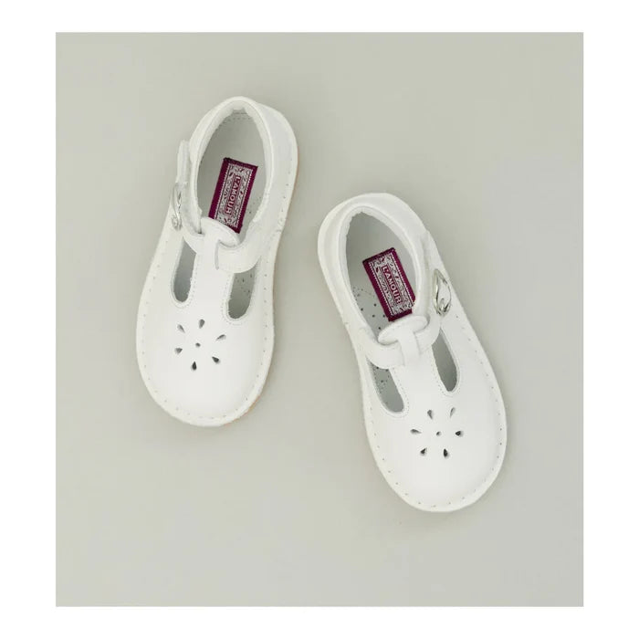 L'Amour Shoes - Joy Leather T-Strap Mary Jane's - White