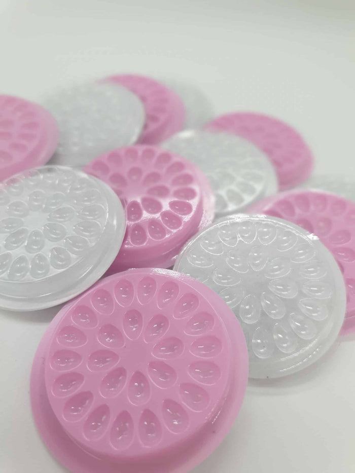 Lash Glue Wells image 1