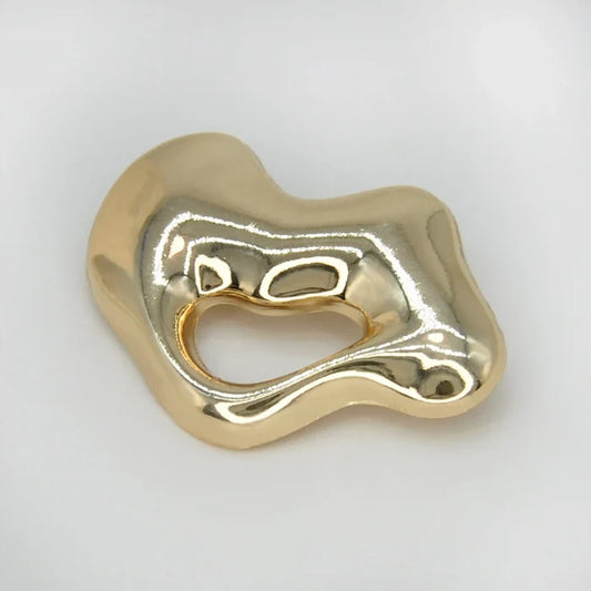 Lips Inspired Metal Brooch