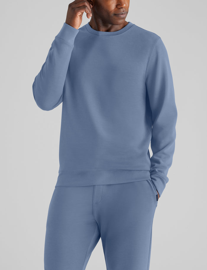 Luxe Traveler Knit Long Sleeve Crew Neck::Vintage Indigo