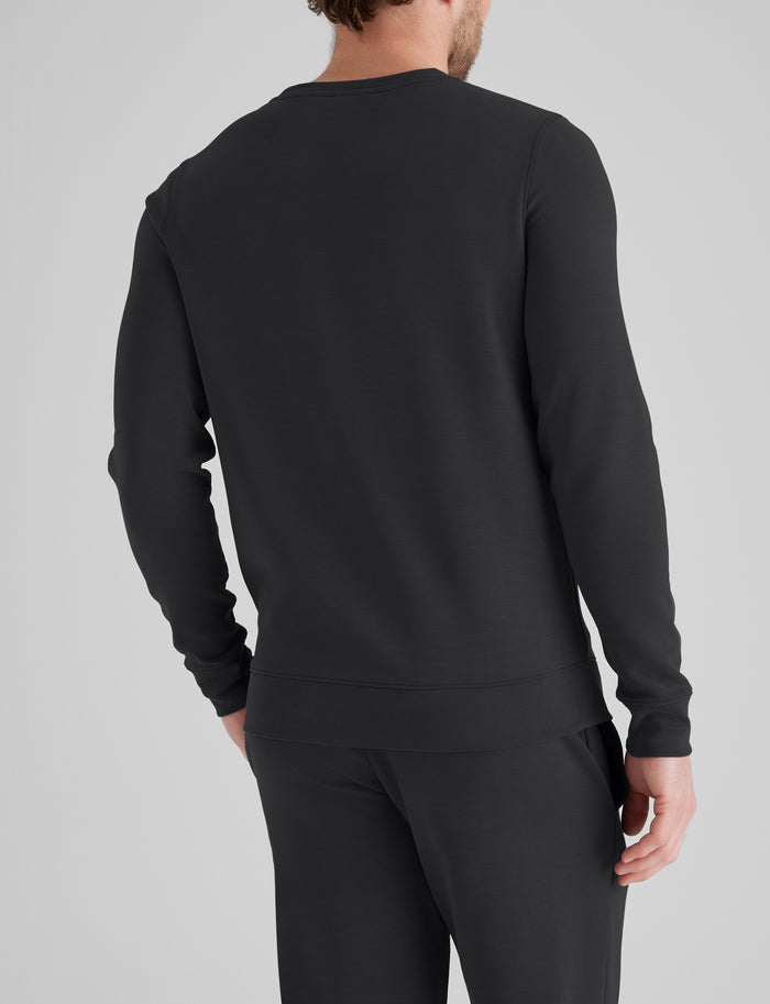 Luxe Traveler Knit Long Sleeve Crew Neck::Black