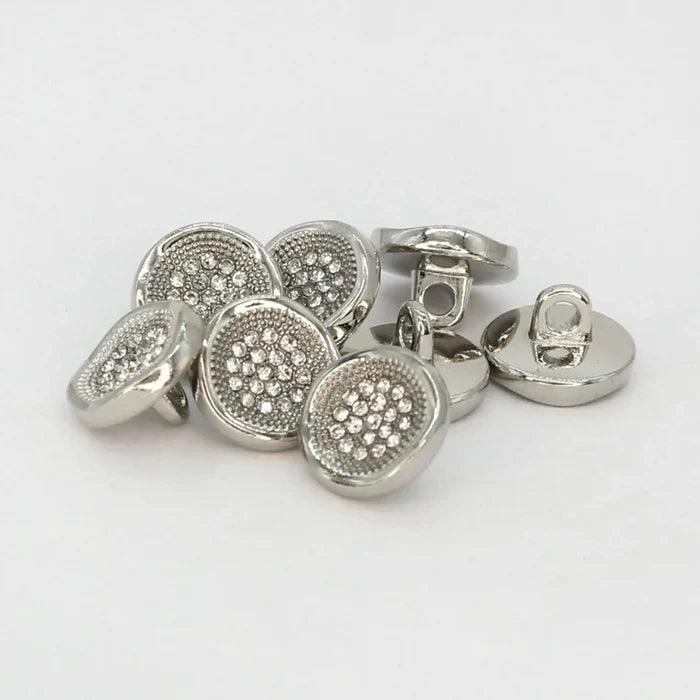 Silver / 11mm(18L) / 50 Buttons