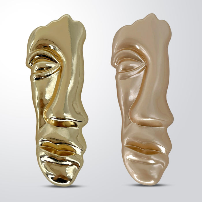 Matte Gold Face Inspire Metal Brooch