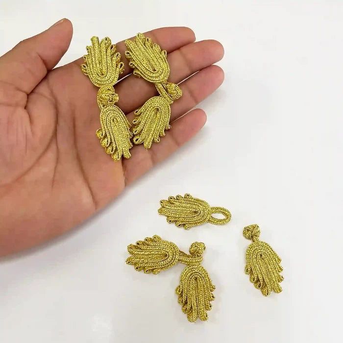 Metallic Lurex Thread Knot Buttons