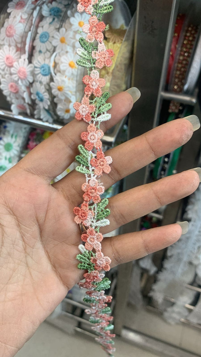 Multicolor Daisy Flower Lace | 7.5 Meters