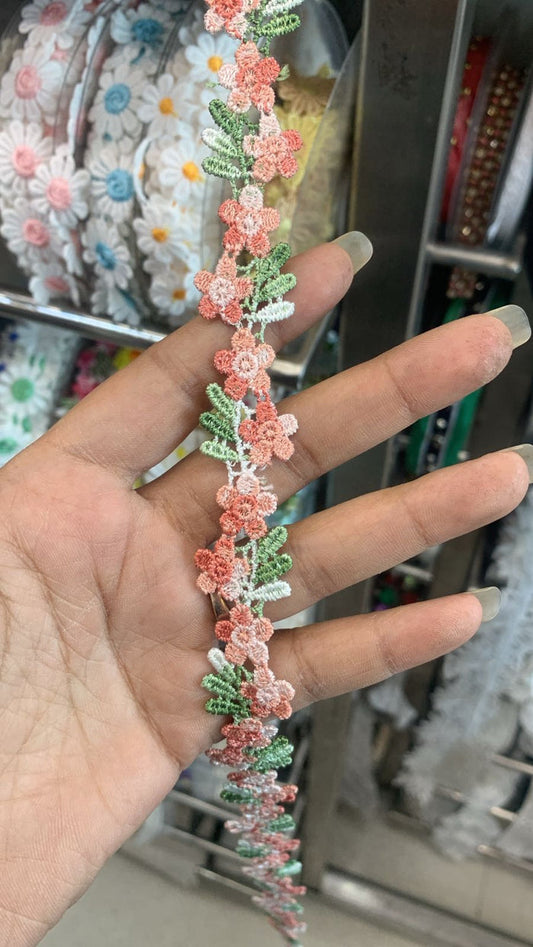 Multicolor Daisy Flower Lace | 7.5 Meters