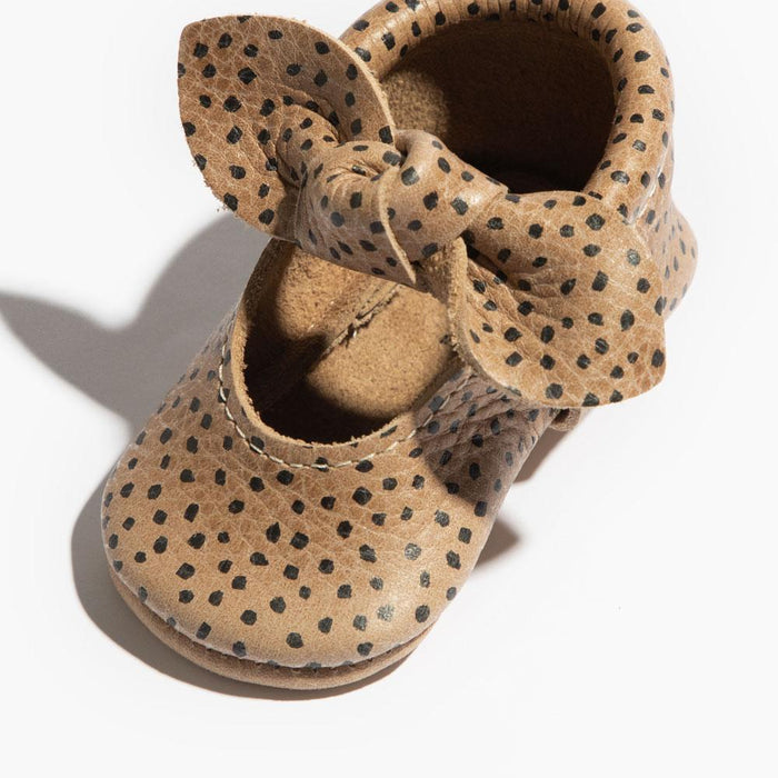Newborn Almond Speckles Knotted Bow Baby Shoe - Babies in Bloom