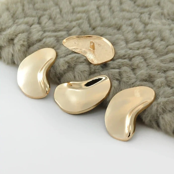 Organic Bean Inspire Metal Buttons | 50mm