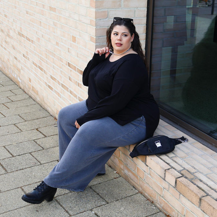 Selin - 5ft 9 - Size G