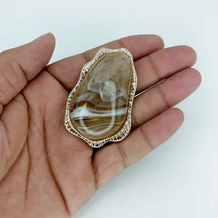 Organic Freeform Oyster Marvel Buckle