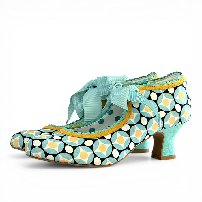 Peyton (Aqua Geometric)