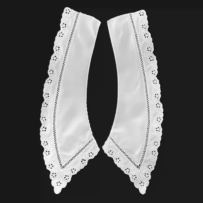 Feminine Pilgrim Flower Peter Pan collar designed with blossom accents and gentle rounded edges