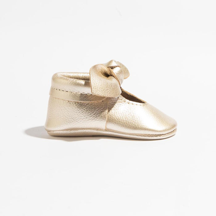 Platinum Knotted Bow Baby Shoe - Babies in Bloom