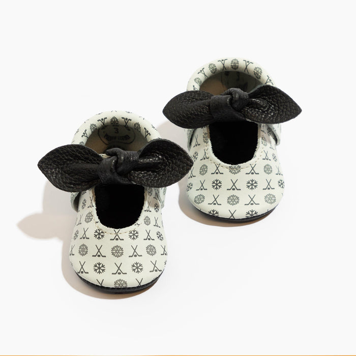 Power Play Knotted Bow Baby Shoe - Babies in Bloom